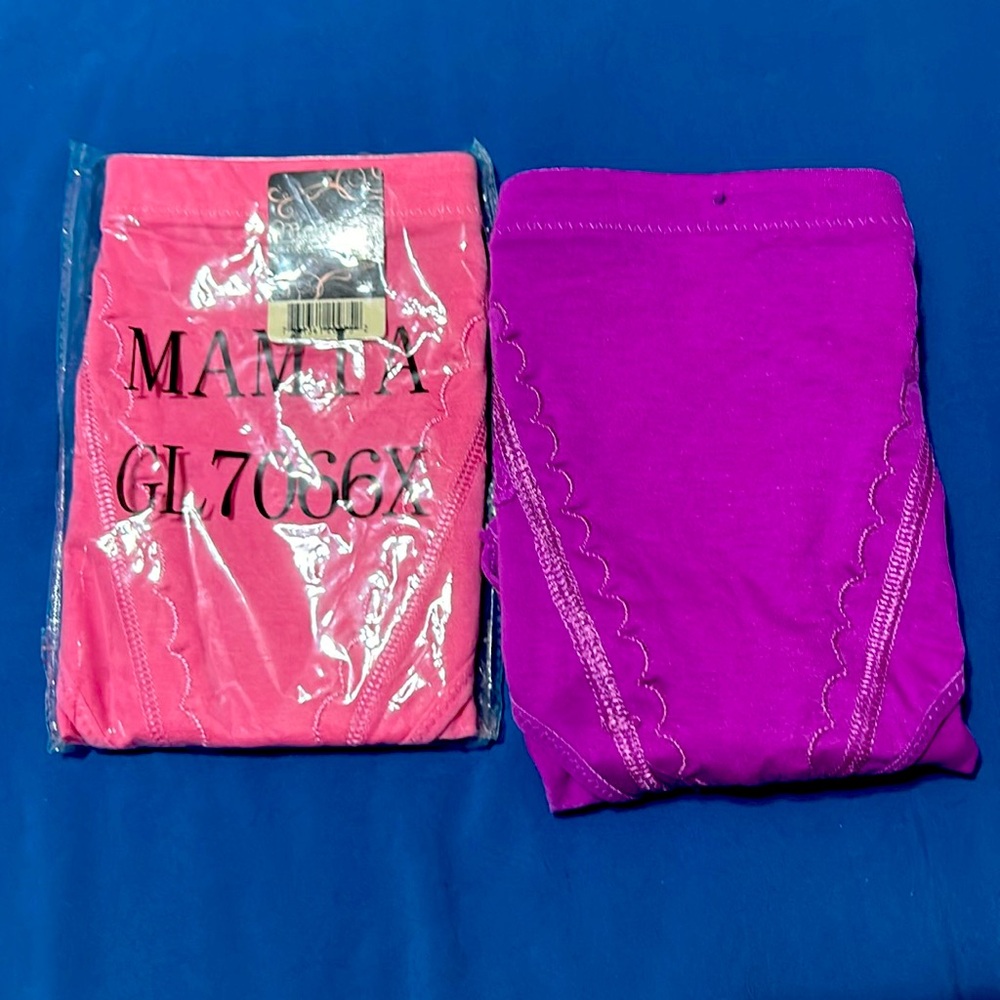2 pair of Ma Mia underwear size 2X, pink new in wrapper and purple no wrapper.